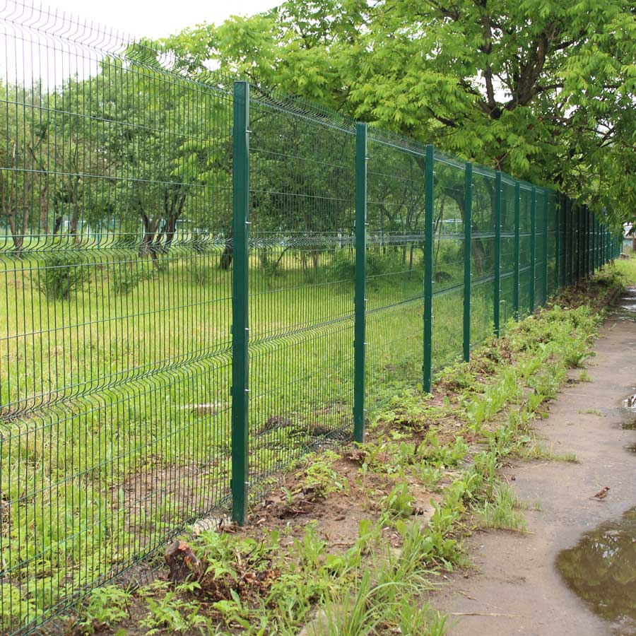 Новое панельное 3D-ограждение для школы в Заволжском районе Твери